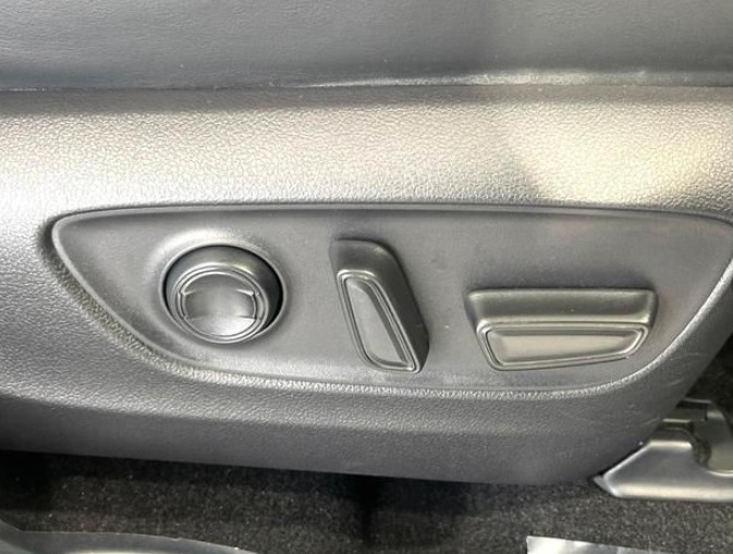 TOYOTA RAV4 2021